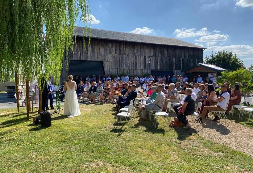 민박 Auberge Du Pied Des Monts