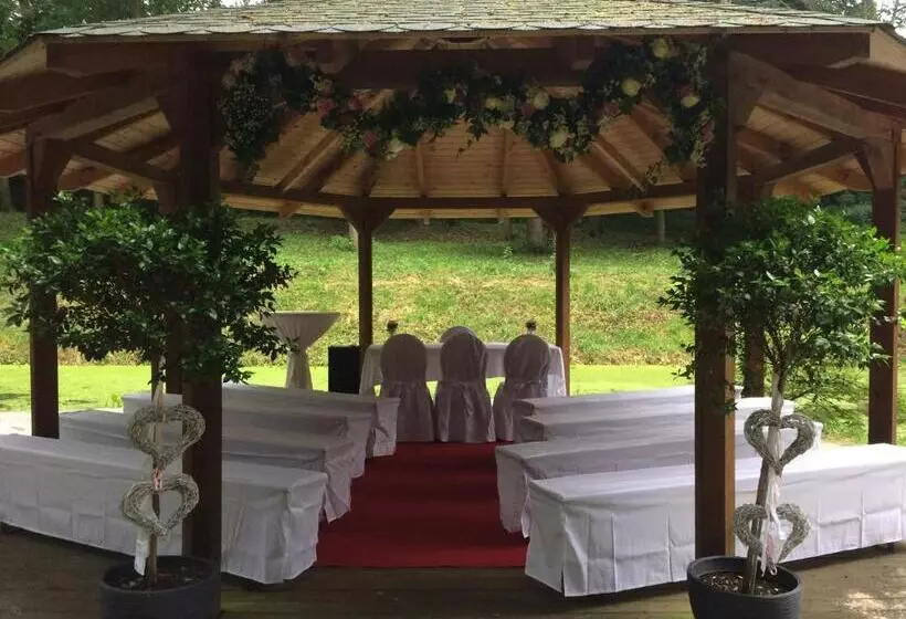 Aamiaismajoitus (B&B) Gästehaus Landgut Lischow