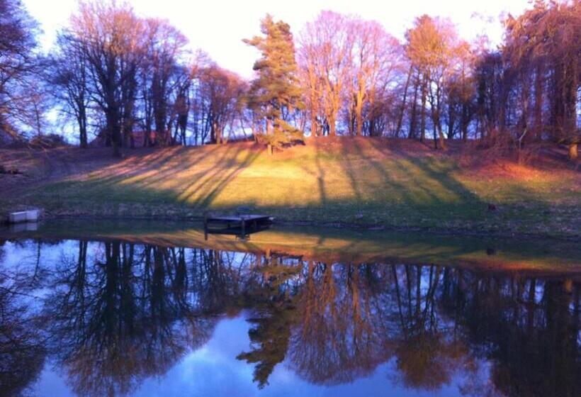 مبيت وإفطار Gästehaus Landgut Lischow