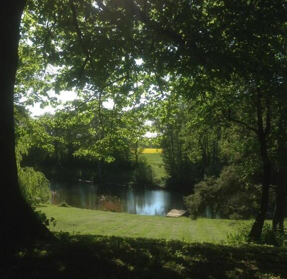 مبيت وإفطار Gästehaus Landgut Lischow