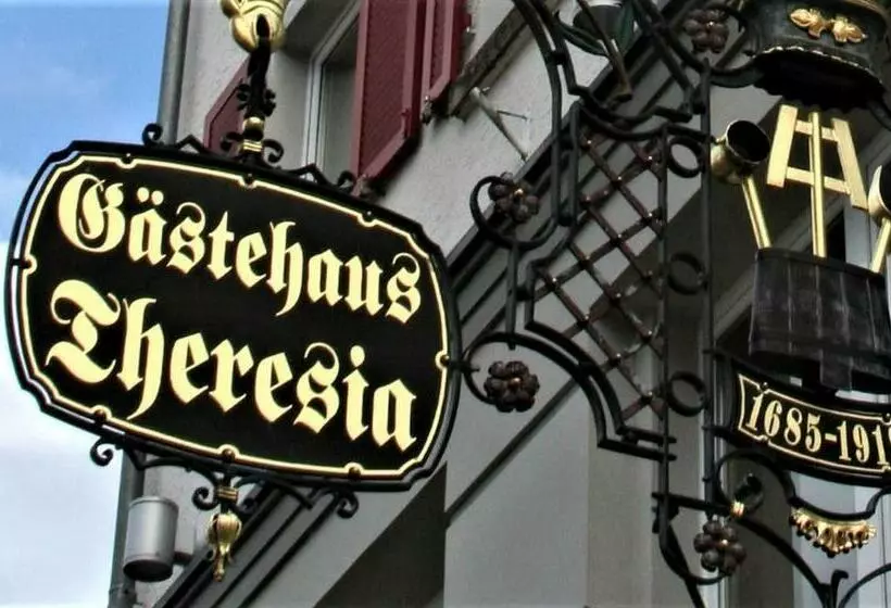 Aamiaismajoitus (B&B) Gästehaus Theresia Garni