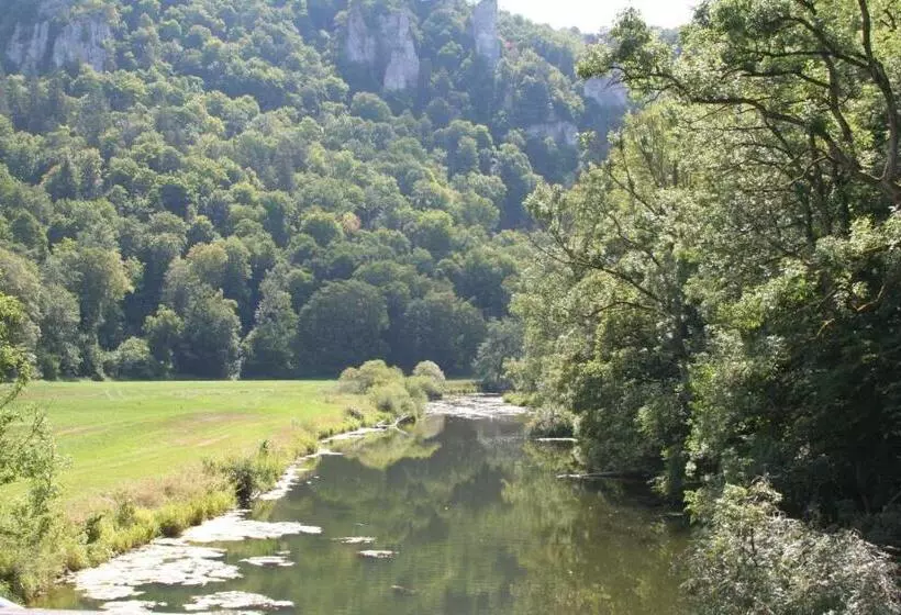 Aamiaismajoitus (B&B) Gästehaus Theresia Garni