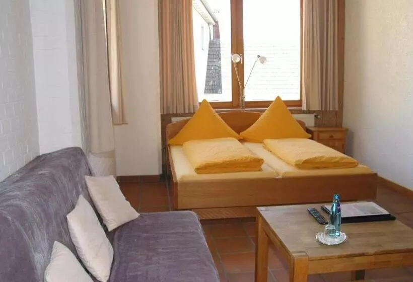 Aamiaismajoitus (B&B) Gästehaus Theresia Garni