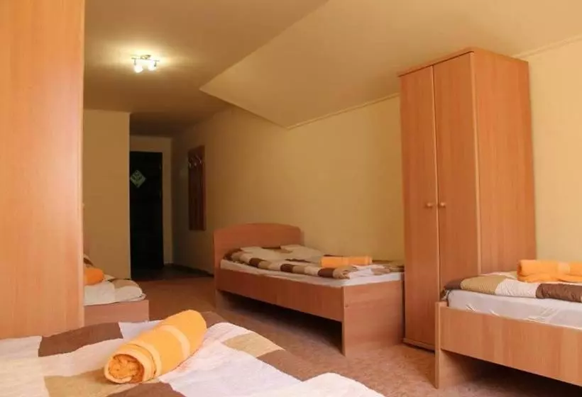 Bed and Breakfast Király Lovastanya Panzió