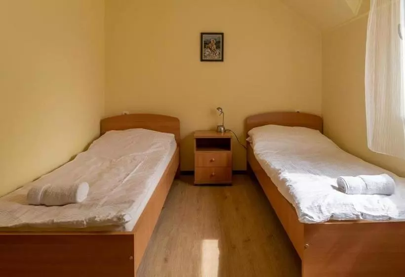 Bed and Breakfast Király Lovastanya Panzió