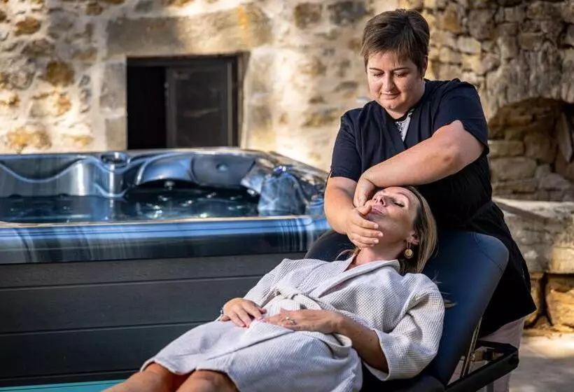 ベッドアンドブレックファースト Le 49 Côté Parc & Spa