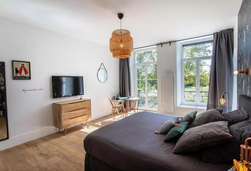 ベッドアンドブレックファースト Le 49 Côté Parc & Spa