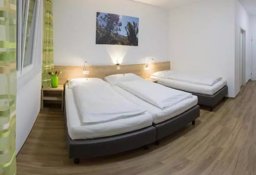 ベッドアンドブレックファースト Rimo