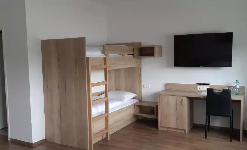 ベッドアンドブレックファースト Rimo