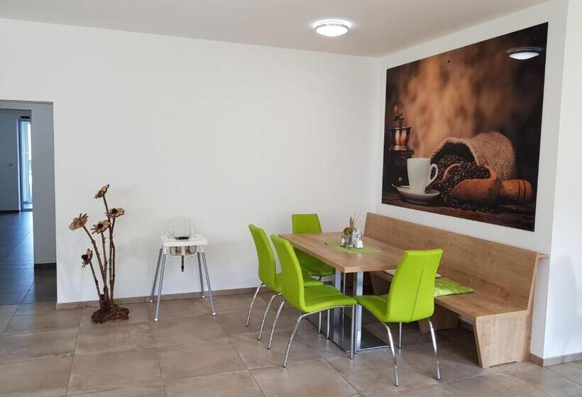 ベッドアンドブレックファースト Rimo