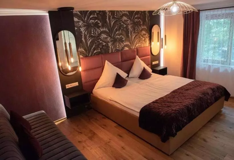 Boutique   Hotel Zum Schloss