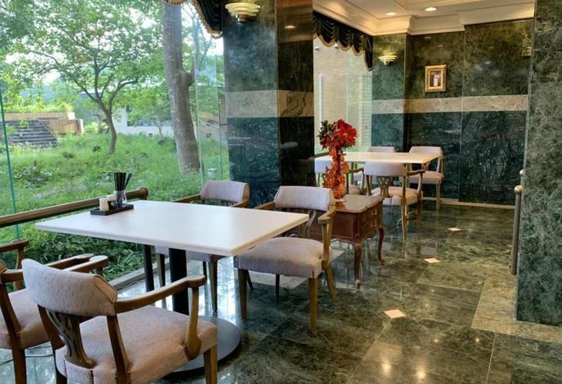 בית מלון כפרי Green Hill Otaki