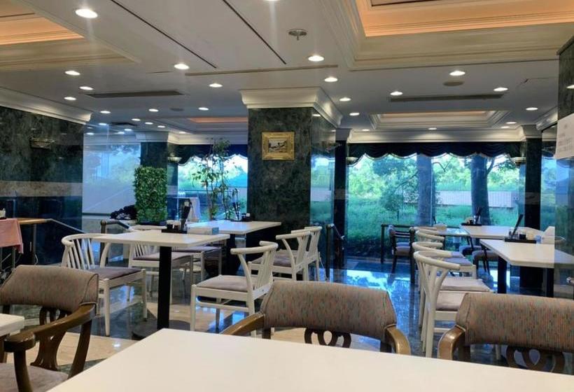 בית מלון כפרי Green Hill Otaki