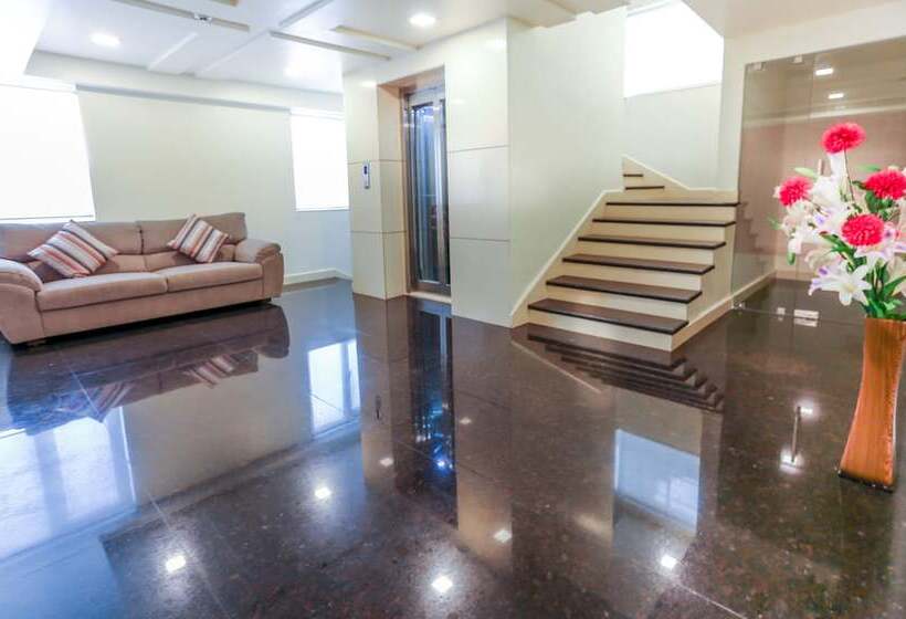 בית מלון כפרי Cygnett Inn Ramachandra