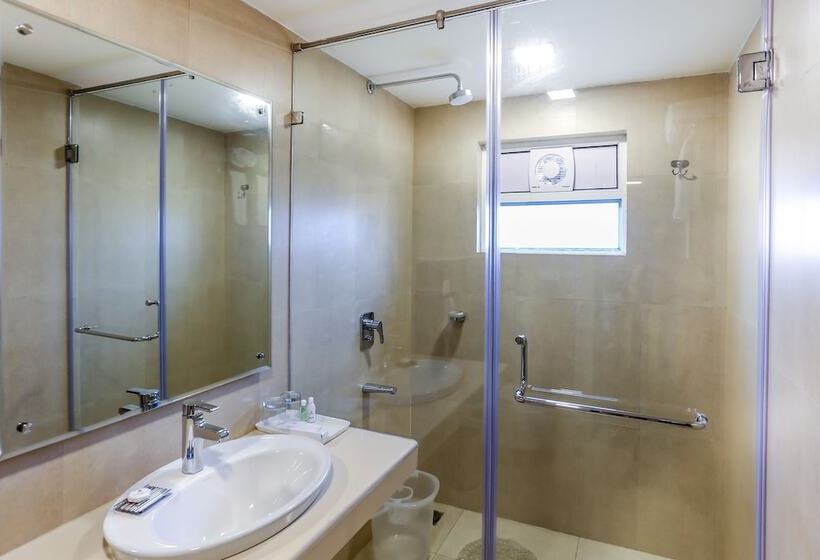 בית מלון כפרי Cygnett Inn Ramachandra