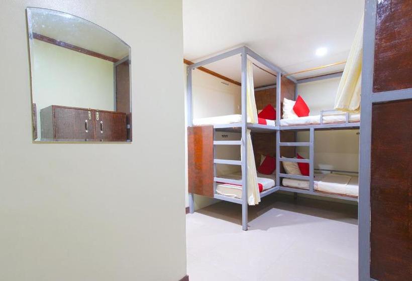 Отель Oyo 788 Lisa S Guesthouse