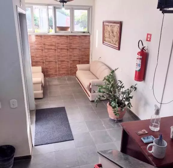 Hotelli Santa Terezinha