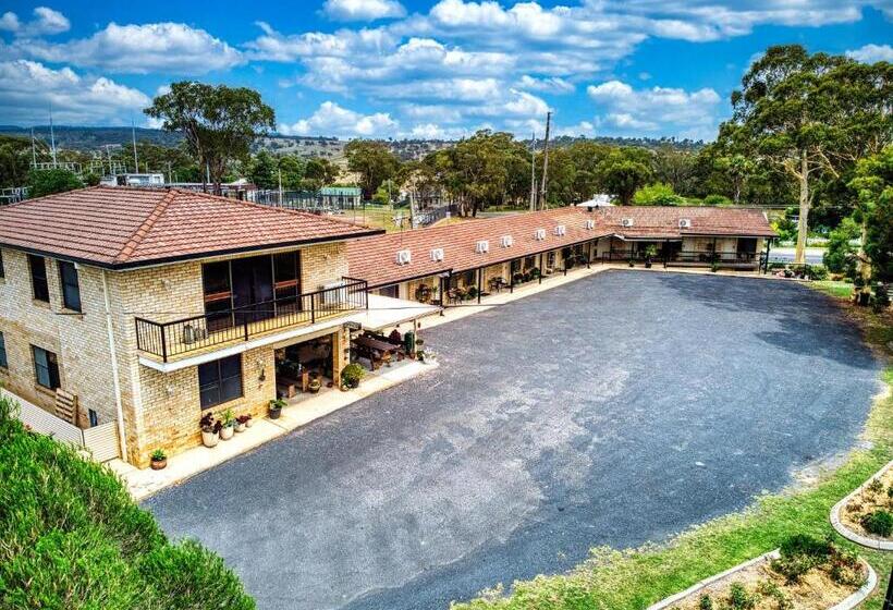 Kandos Fairways Motel