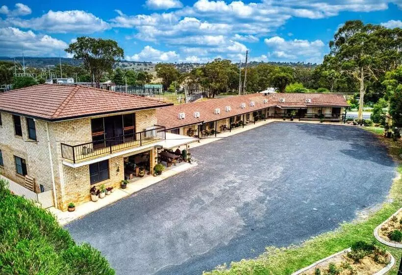 Kandos Fairways Motel