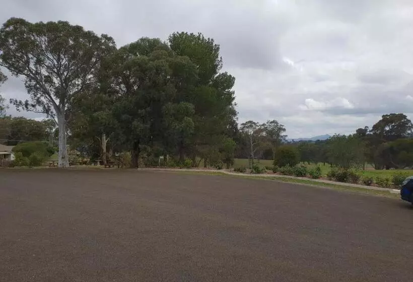 Kandos Fairways Motel