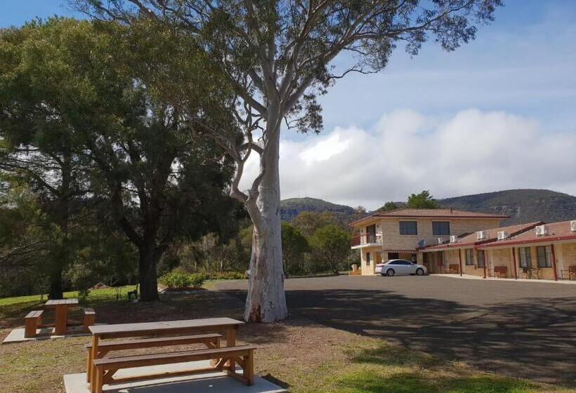 Kandos Fairways Motel