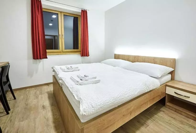 Majatalo Penzion U Zámku