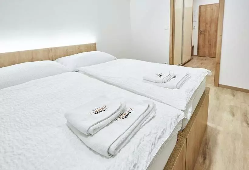 Majatalo Penzion U Zámku