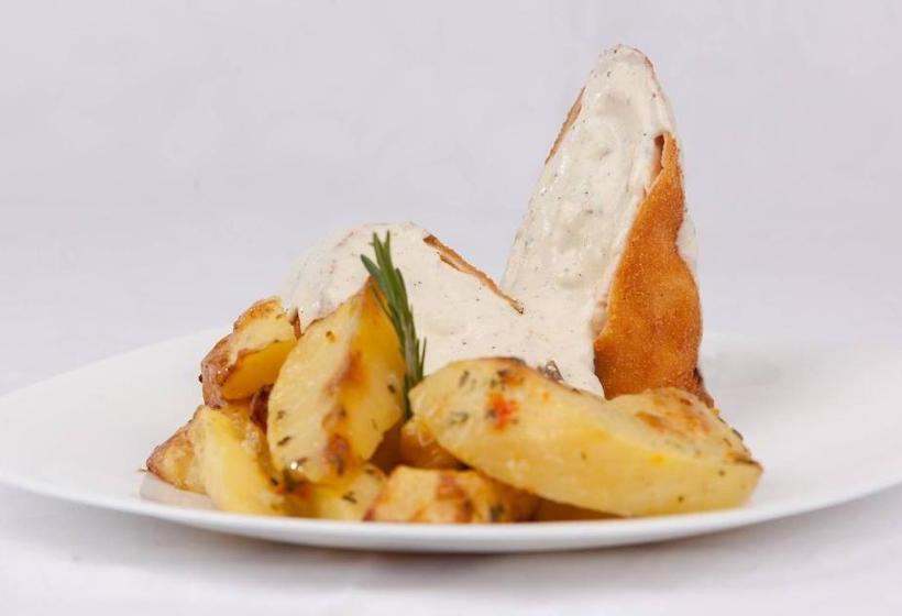 펜션 Riviera 990   Resort & Restaurant