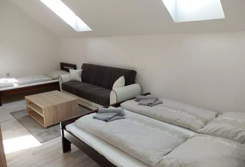 Majatalo Ubytování V Soukromí Opolany U Poděbrad