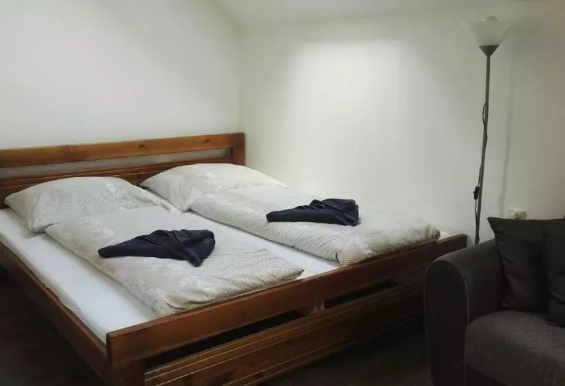 Majatalo Ubytování V Soukromí Opolany U Poděbrad