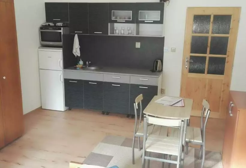 Majatalo Ubytování V Soukromí Opolany U Poděbrad