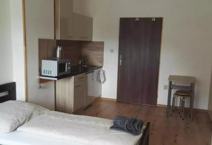 Majatalo Ubytování V Soukromí Opolany U Poděbrad