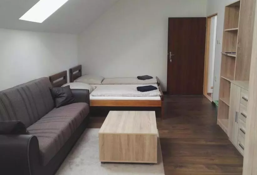 Majatalo Ubytování V Soukromí Opolany U Poděbrad