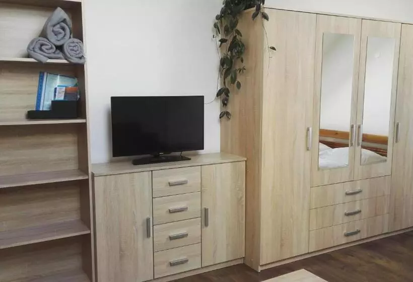 Majatalo Ubytování V Soukromí Opolany U Poděbrad