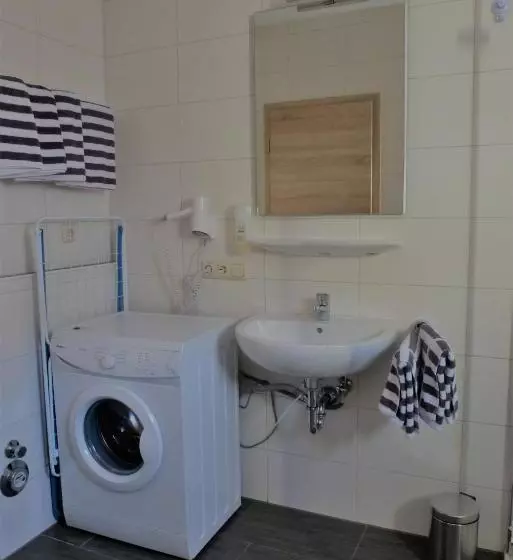 Retkeilymaja Blaue Traube