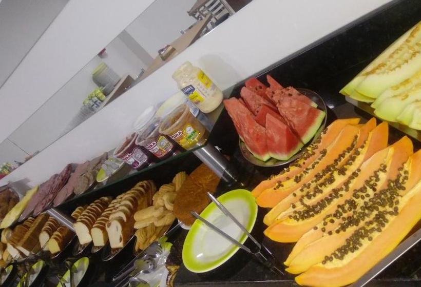 ホテル Conforto Plaza