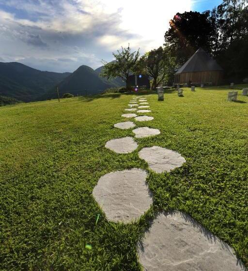 בית מלון כפרי Le Solayan