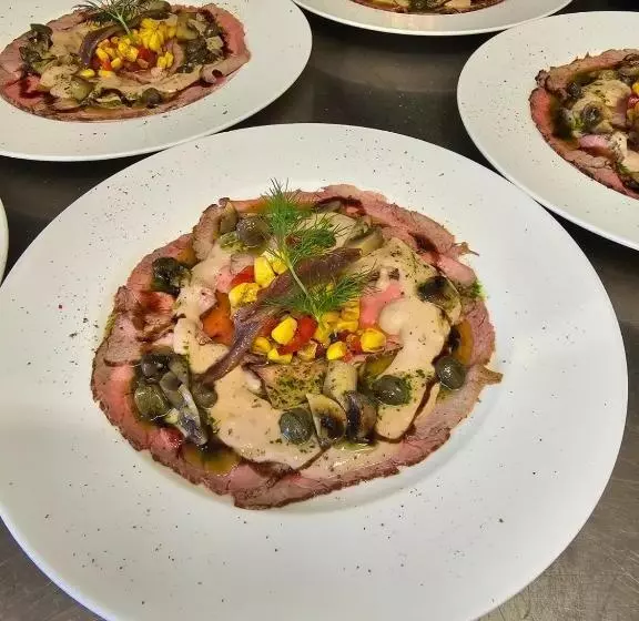 Hotelli Lodge Hôtel De Sommedieue Verdun