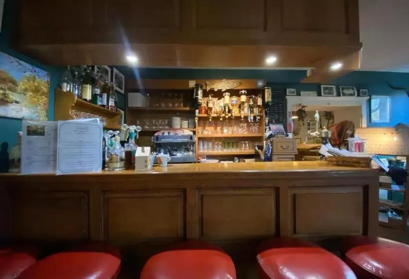 Hotelli Lodge Hôtel De Sommedieue Verdun