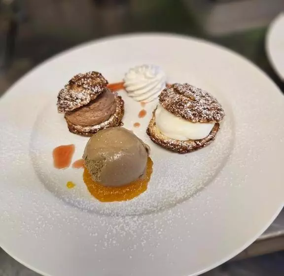 Hotelli Lodge Hôtel De Sommedieue Verdun