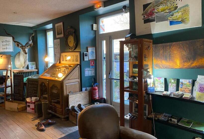 호텔 Lodge Hôtel De Sommedieue Verdun