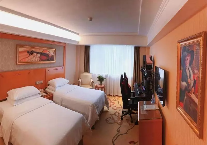 Vienna Hotel Zhongshan Central Coach Station