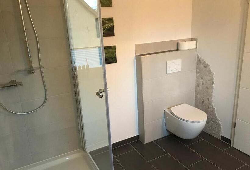 ペンション Das Kleine Schwarze