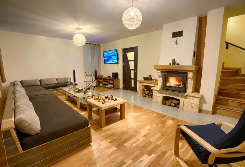 Majatalo Guest House Villa Bozhenitsa