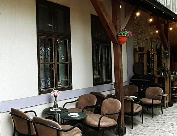 פנסיון Locomotiv Vendégház