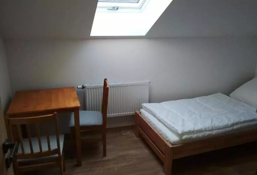 Majatalo Penzion Pod Kaštany Kvasice