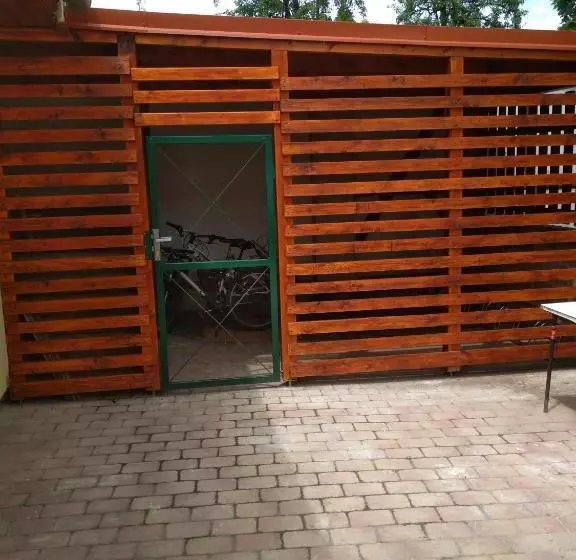 Majatalo Penzion Pod Kaštany Kvasice