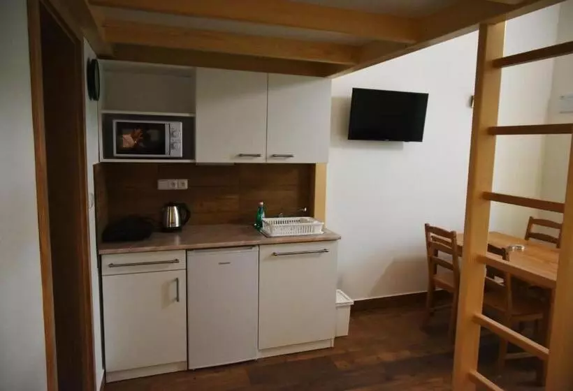 Majatalo Penzion U Hujňáků