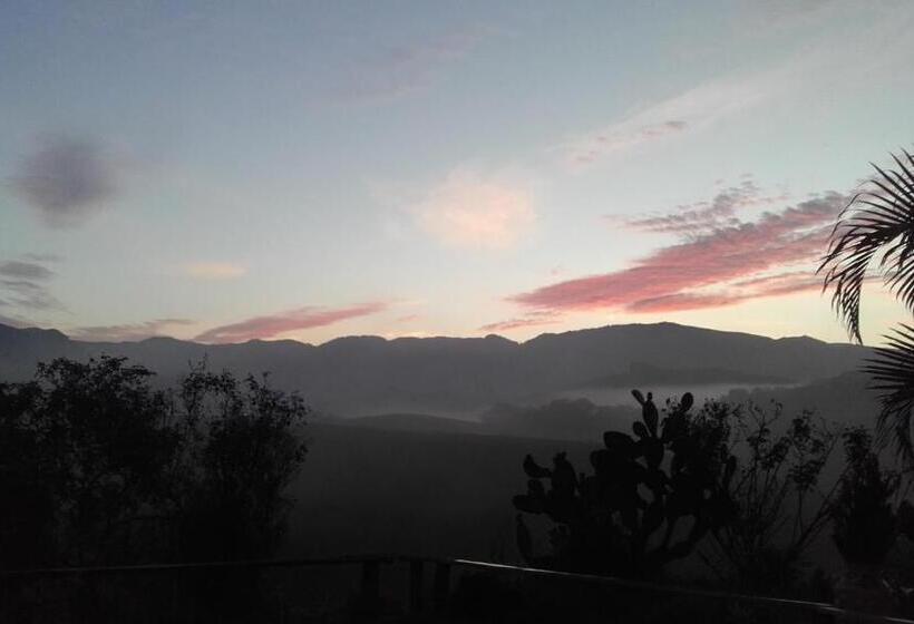 ペンション Sitio Pinhal