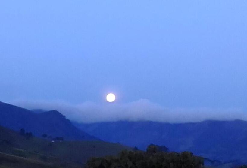 ペンション Sitio Pinhal